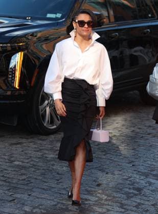 NYFW - Carolina Herrera Outside Ariana DeBose attends the Carolina Herrera show during the New York Fashion Week, NY on February 12, 2026. Photo by Charles Guerin ABACAPRESS.COM New York City NY United States  Copyright: xGuerinxCharles ABACAx