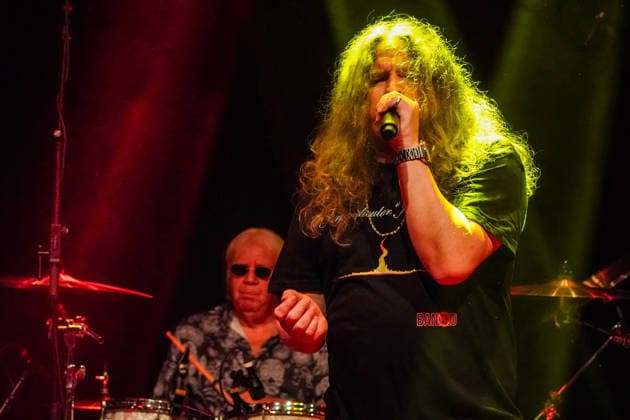 Purpendicular with drummer Ian Paice, singer and band founder Robby Thomas Walsh, Rüsselsheim 12 02 2026 Purpendicular concert with drumming legend Ian Paice from Deep Purple