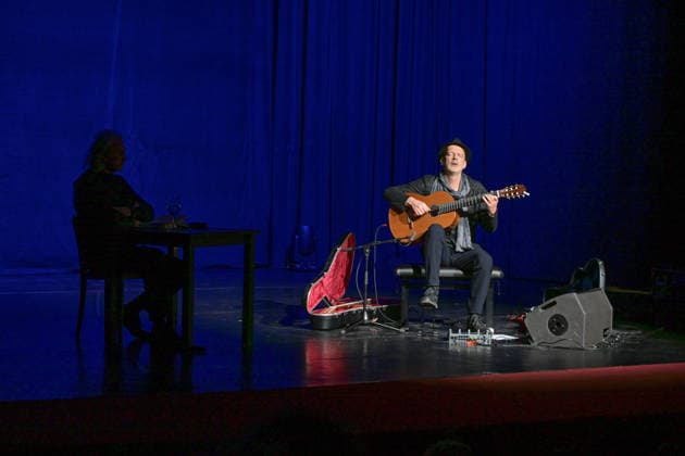 Reading by Christoph Ransmayr with the title Als ich noch unsterblich war, with musical accompaniment by Wolfgang Muthspiel on the guitar, at the Stadttheater Gmunden, as part of the