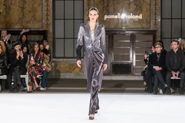 Pamella Roland fashion show during the New York Fashion Week in New York, USA - 12 Feb 2026 A model walks the runway for the Pamella Roland fashion show during the New York Fashion Week at the New York Public Library. New York United States Copyright: xRonxAdarx xSOPAxImagesx _radar_roland_20260212_00064