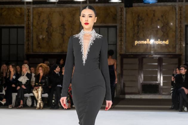 Pamella Roland fashion show during the New York Fashion Week in New York, USA - 12 Feb 2026 A model walks the runway for the Pamella Roland fashion show during the New York Fashion Week at the New York Public Library. New York United States Copyright: xRonxAdarx xSOPAxImagesx _radar_roland_20260212_00141