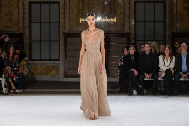 Pamella Roland fashion show during the New York Fashion Week in New York, USA - 12 Feb 2026 A model walks the runway for the Pamella Roland fashion show during the New York Fashion Week at the New York Public Library. New York United States Copyright: xRonxAdarx xSOPAxImagesx _radar_roland_20260212_00190