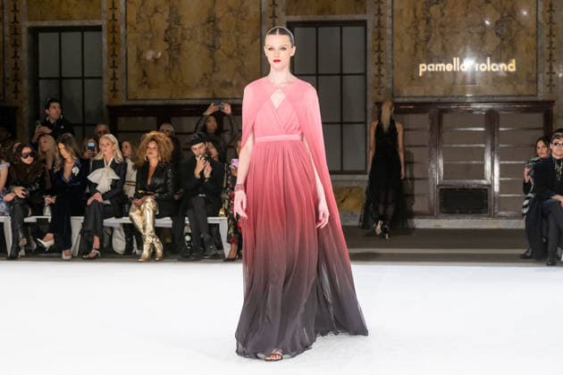 Pamella Roland fashion show during the New York Fashion Week in New York, USA - 12 Feb 2026 A model walks the runway for the Pamella Roland fashion show during the New York Fashion Week at the New York Public Library. New York United States Copyright: xRonxAdarx xSOPAxImagesx _radar_roland_20260212_00348