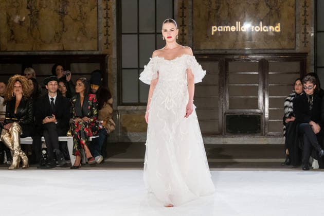 Pamella Roland fashion show during the New York Fashion Week in New York, USA - 12 Feb 2026 A model walks the runway for the Pamella Roland fashion show during the New York Fashion Week at the New York Public Library. New York United States Copyright: xRonxAdarx xSOPAxImagesx _radar_roland_20260212_00639