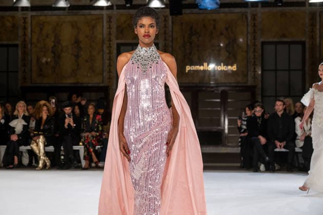 Pamella Roland fashion show during the New York Fashion Week in New York, USA - 12 Feb 2026 A model walks the runway for the Pamella Roland fashion show during the New York Fashion Week at the New York Public Library. New York United States Copyright: xRonxAdarx xSOPAxImagesx _radar_roland_20260212_00680