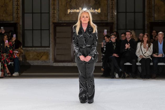 Pamella Roland fashion show during the New York Fashion Week in New York, USA - 12 Feb 2026 Designer Pamella Roland walks the runway finale for the Pamella Roland fashion show during the New York Fashion Week at the New York Public Library. New York United States Copyright: xRonxAdarx xSOPAxImagesx _radar_roland_20260212_01100