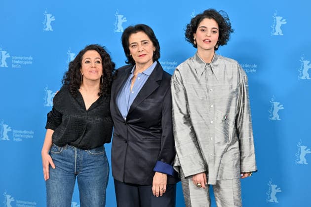 76th Berlin Film Festival Photocall A Voix Basse Leyla Bouzid, Hiam Abbas, Eye Bouteraa attending a photocall for the movie A Voix Basse (In A Whisper) during 76th Berlin International Film Festival in Berlin, Germany on 13 February 2026. Photo by Julien Reynaud APS-Medias ABACAPRESS.COM Berlin  Copyright: xReynaudxJulien APS-Medias ABACAx