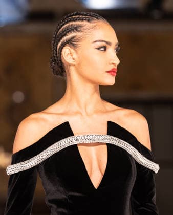 NY: Pamella Roland Fashion Show Fall 2026 Model walks runway for Pamella Roland Fall 2026 show during FW26 Fashion Week at New York Public Library in New York, NY on February 12, 2026. New York New York United States Copyright: LevxRadin