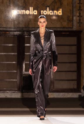 NY: Pamella Roland Fashion Show Fall 2026 Model walks runway for Pamella Roland Fall 2026 show during FW26 Fashion Week at New York Public Library in New York, NY on February 12, 2026. New York New York United States Copyright: LevxRadin