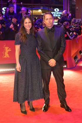 Samantha Quan and Sean Baker at the festival opening with the premiere of the feature film No Good Men at the Berlinale 2026 76 Berlin International Film Festival in the Berlinale Palast Berlin, 12 02 2026 Foto:xM.xBehrensx xFuturexImagex opening_7112