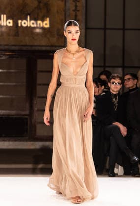 NY: Pamella Roland Fashion Show Fall 2026 Model walks runway for Pamella Roland Fall 2026 show during FW26 Fashion Week at New York Public Library in New York, NY on February 12, 2026. New York New York United States Copyright: LevxRadin
