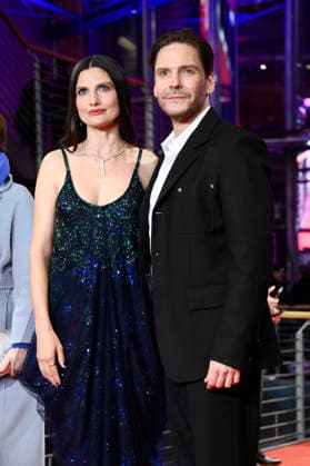 Daniel Brühl with wife Felicitas Rombold at the festival opening with the premiere of the feature film No Good Men at the Berlinale 2026 76 Berlin International Film Festival in the Berlinale Palast Berlin, 12 02 2026 Foto:xN.xKubelkax xFuturexImagex opening_7164