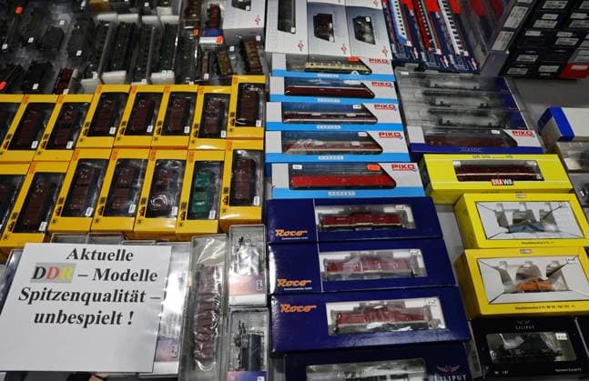 Modell Leben Modellbaumesse 13 02 2026, Erfurt, Thueringer Modellbaumesse Modell Leben im Bild Model railroads of different brands are offered for sale