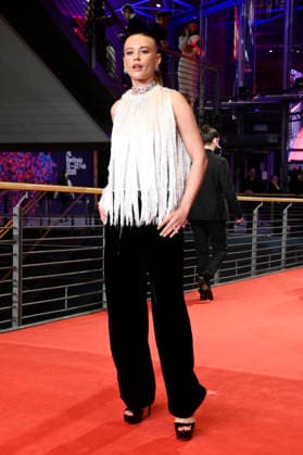 Jeanne Goursaud at the festival opening with the premiere of the feature film No Good Men at the Berlinale 2026 76 Berlin International Film Festival in the Berlinale Palast Berlin, 12 02 2026 Foto:xN.xKubelkax xFuturexImagex opening_7198