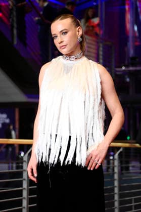 Jeanne Goursaud at the festival opening with the premiere of the feature film No Good Men at the Berlinale 2026 76 Berlin International Film Festival in the Berlinale Palast Berlin, 12 02 2026 Foto:xN.xKubelkax xFuturexImagex opening_7199