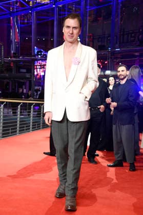 Lars Eidinger at the festival opening with the premiere of the feature film No Good Men at the Berlinale 2026 76 Berlin International Film Festival in the Berlinale Palast Berlin, 12 02 2026 Foto:xN.xKubelkax xFuturexImagex opening_7201