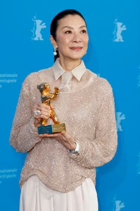 Michelle Yeoh at the Photocall for the Lifetime Achievement Golden Bear Award at the Berlinale 2026 76 Berlin International Film Festival at the Hotel Grand Hyatt Berlin, 13 02 2025 Foto:xC.xTamckex xFuturexImagex yeoh_6234