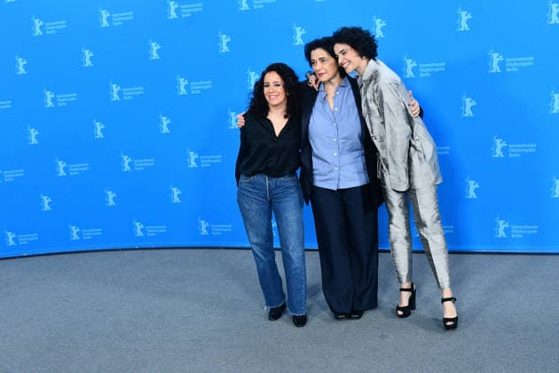 Berlinale Berlin International Film Festival Berlin Germany 76th Berlinale Berlin International Film Festival A Voix Basse photocall at the 76th Berlinale International Film Festival Hiam Abbass, Director Leyla Bouzid and Eya Bouteraa Thomas Bohlen Starface 2026 02 13 453022 2026 02 13 Berlin Germany  Copyright: xThomasxBohlenx STAR_453022_026