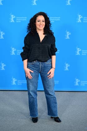 Leyla Bouzid au photocall du film A Voix Basse In a Whisper lors de la 76ème édition du festival international du film de Berlin La Berlinale 2026 , le 13 février 2026 Romain Doucelin Bestimage The À Voix Basse In A Whisper photocall et conference during the 76th Berlinale International Film Festival Berlin at Gret Hyatt Hotel on February 13, 2026 in Berlin, Germany Berlin Allemagne  Copyright: xRomainxDoucelinx xBestimagexRomainxDoucelinx xBestimagex