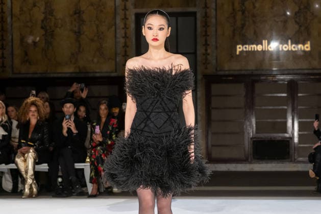 Pamella Roland - Runway - February 2026 New York Fashion Week, New York, USA - 12 Feb 2026 (NEW) Pamella Roland - Runway - February 2026 New York Fashion Week. February 12, 2026, New York, New York, USA: A model walks the runway for the Pamella Roland fashion show during the New York Fashion Week at the New York Public Library on February 12, 2026 in New York City. (Credit: M10s TheNews2) (Foto: M10s Thenews2 imago images) Pamella Roland - Runway - February 2026 New York Fashion Week, New York, USA - 12 Feb 2026  Copyright: xRonxAdarx