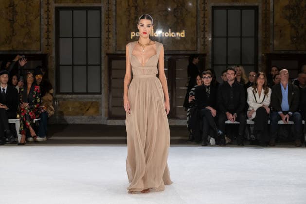 Pamella Roland - Runway - February 2026 New York Fashion Week, New York, USA - 12 Feb 2026 (NEW) Pamella Roland - Runway - February 2026 New York Fashion Week. February 12, 2026, New York, New York, USA: A model walks the runway for the Pamella Roland fashion show during the New York Fashion Week at the New York Public Library on February 12, 2026 in New York City. (Credit: M10s TheNews2) (Foto: M10s Thenews2 imago images) Pamella Roland - Runway - February 2026 New York Fashion Week, New York, USA - 12 Feb 2026  Copyright: xRonxAdarx