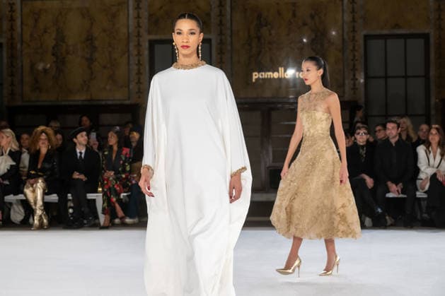 Pamella Roland - Runway - February 2026 New York Fashion Week, New York, USA - 12 Feb 2026 (NEW) Pamella Roland - Runway - February 2026 New York Fashion Week. February 12, 2026, New York, New York, USA: A model walks the runway for the Pamella Roland fashion show during the New York Fashion Week at the New York Public Library on February 12, 2026 in New York City. (Credit: M10s TheNews2) (Foto: M10s Thenews2 imago images) Pamella Roland - Runway - February 2026 New York Fashion Week, New York, USA - 12 Feb 2026  Copyright: xRonxAdarx