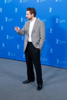 Photocall for Everybody Digs Bill Evans , Grand Hyatt Berlin, Berlin, Germany Anders Danielsen Lie poses at the Photocall for Everybody Digs Bill Evans during Berlinale (Berlin Film Festival) at Grand Hyatt Berlin, Berlin, , Germany on 13 February 2026., Credit:Julie Edwards Avalon  Copyright: xJuliexEdwardsx xAvalonx 1074668220