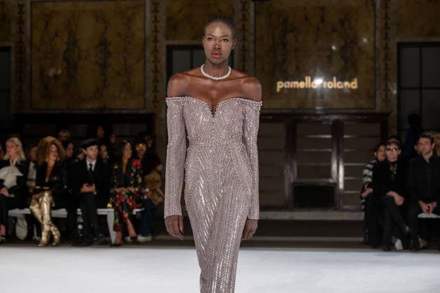 Pamella Roland - Runway - February 2026 New York Fashion Week, New York, USA - 12 Feb 2026 (NEW) Pamella Roland - Runway - February 2026 New York Fashion Week. February 12, 2026, New York, New York, USA: A model walks the runway for the Pamella Roland fashion show during the New York Fashion Week at the New York Public Library on February 12, 2026 in New York City. (Credit: M10s TheNews2) (Foto: M10s Thenews2 imago images) Pamella Roland - Runway - February 2026 New York Fashion Week, New York, USA - 12 Feb 2026  Copyright: xRonxAdarx