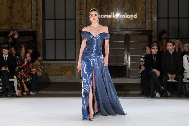 Pamella Roland - Runway - February 2026 New York Fashion Week, New York, USA - 12 Feb 2026 (NEW) Pamella Roland - Runway - February 2026 New York Fashion Week. February 12, 2026, New York, New York, USA: Daphne Velghe walks the runway for the Pamella Roland fashion show during the New York Fashion Week at the New York Public Library on February 12, 2026 in New York City. (Credit: M10s TheNews2) (Foto: M10s Thenews2 imago images) Pamella Roland - Runway - February 2026 New York Fashion Week, New York, USA - 12 Feb 2026  Copyright: xRonxAdarx