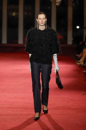 Julia Nobis Michael Kors Fall Winter 2026 2027 Ready to Wear show during the New York Fashion Week NYFW , United States, February 13, 2026 Bestimage Runway Michael Kors show during the New York Fashion Week February 2026 on February 13, 2026 in New York City unknown  Copyright: xAgencex xBestimagexAgencex xBestimagex