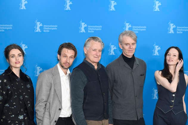 Katie McGrath, Anders Danielsen Lie, Bill Pullman, Grant Gee and Valene Kane at the photocall for the feature film Everybody Digs Bill Evans at the Berlinale 2026 76 Berlin International Film Festival at the Hotel Grand Hyatt Berlin, 13 02 2026 Foto:xC.xNiehausx xFuturexImagex evans_6218