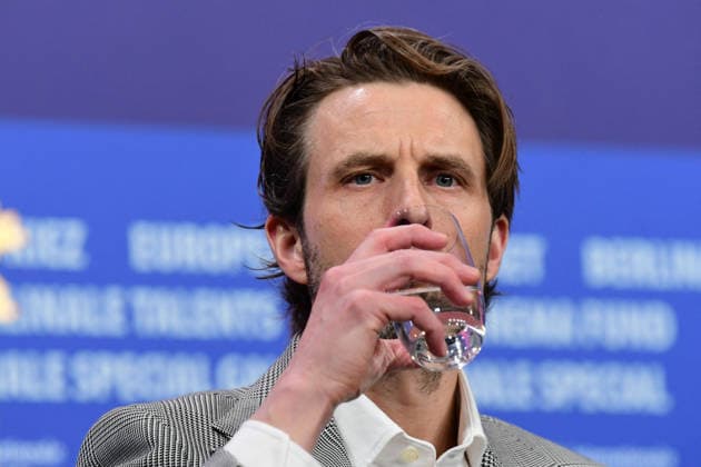 Anders Danielsen Lie at the press conference of the movie Everybody Digs Bill Evans during the 76th Berlinale International Film Festival Berlin 2026 , February 13th, 2026 Romain Doucelin Bestimage Press conference of the movie Everybody Digs Bill Evans , photocall during the 76th Berlinale International Film Festival Berlin at Gret Hyatt Hotel on February 13th, 2026 in Berlin, Germany Berlin Allemagne  Copyright: xRomainxDoucelinx xBestimagexRomainxDoucelinx xBestimagex