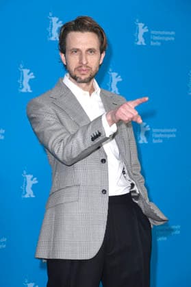 Anders Danielsen Lie at the photocall for the feature film Everybody Digs Bill Evans at the Berlinale 2026 76 Berlin International Film Festival at the Hotel Grand Hyatt Berlin, 13 02 2026 Foto:xN.xKubelkax xFuturexImagex evans_6246