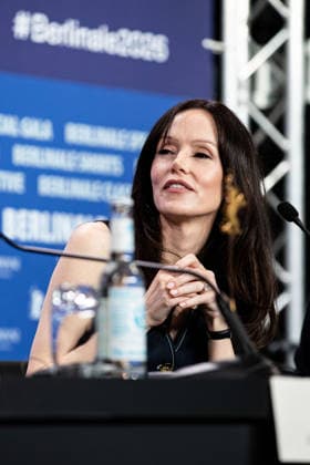 Berlinale Berlinale, 76 Berlin International Film Festival 2026 Press Conference EVERYBODY DIGS BILL EVANS Valene Kane Actress Actor Berlinale, 76 Berlin International Film Festival 2026, 13 02 2026 Press Photo Roger Buerke Copyright: xEibner-Pressefoto RogerxBuerkex EP_RBE