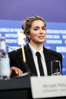 Berlin Berlinale, 76 Berlin International Film Festival 2026 Press Conference GOOD LUCK, HAVE FUN, DON™T DIE Haley Lu Richardson Actress Actor Berlinale, 76 Berlin International Film Festival 2026, 13 02 2026 Press Photo Roger Buerke Copyright: xEibner-Pressefoto RogerxBuerkex EP_RBE
