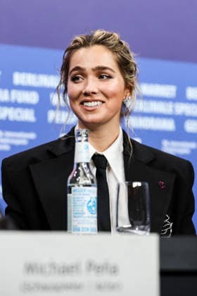 Berlin Berlinale, 76 Berlin International Film Festival 2026 Press Conference GOOD LUCK, HAVE FUN, DON™T DIE Haley Lu Richardson Actress Actor Berlinale, 76 Berlin International Film Festival 2026, 13 02 2026 Press Photo Roger Buerke Copyright: xEibner-Pressefoto RogerxBuerkex EP_RBE