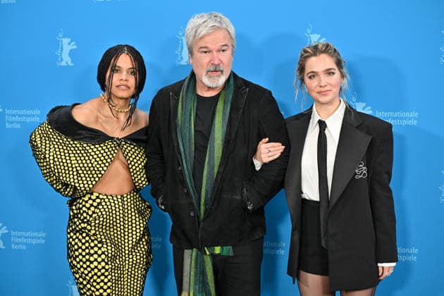76th Berlin Film Festival Photocall Good Luck Have Fun Dont Die Zazie Beetz, Gore Verbinski, Haley Lu Richardson attending the photocall of the movie Good Luck, Have Fun, Don t Die during 76th Berlin International Film Festival in Berlin, Germany on 13 February 2026. Photo by Julien Reynaud APS-Medias ABACAPRESS.COM Berlin  Copyright: xReynaudxJulien APS-Medias ABACAx