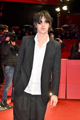 76th Berlin Film Festival Screening Everybody Digs Bill Evans Earl Cave attending the screening of the movie Everybody Digs Bill Evans during 76th Berlin International Film Festival in Berlin, Germany on 13 February 2026. Photo by Julien Reynaud APS-Medias ABACAPRESS.COM Berlin  Copyright: xReynaudxJulien APS-Medias ABACAx