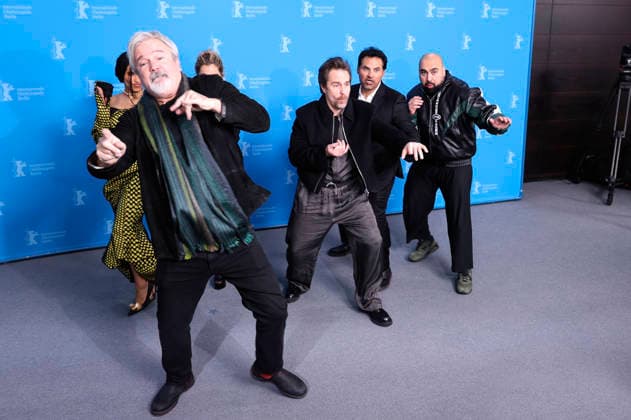 Zazie Beetz, Gore Verbinski, Haley Lu Richardson, Sam Rockwell, Michael Pena and Asim Chaudhry at the photocall for the feature film Good Luck, Have Fun, Don t Die at the Berlinale 2026 76 Berlin International Film Festival at the Hotel Grand Hyatt Berlin, 13 02 2026 Foto:xD.xBedrosianx xFuturexImagex luck_6261