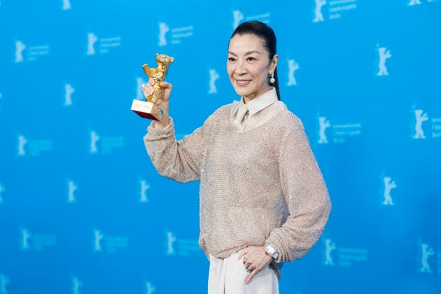 Berlinale, Michelle Yeoh with Golden Bear, Berlin, 13 02 2026 Michelle Yeoh with the Golden Bear at the Photocall at the Hyatt Hotel Berlin on 13 02 2026 The 76th Berlin International Film Festival will take place from February 12 to 22, 2026 Berlin Theater am Potsdamer Platz Copyright: xBenxKriemannx