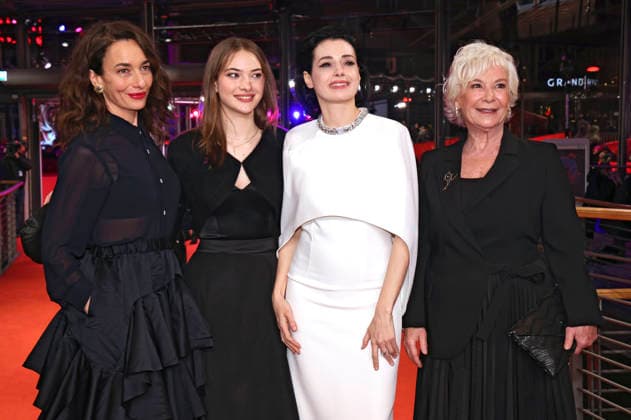 Ayda Arbatli, Leyla Smyrna Cabas, Özgü Namal and Ipek Bilgin at the premiere of the feature film Yellow Letters Yellow Letters at the Berlinale 2026 76 Berlin International Film Festival in the Berlinale Palast Berlin, 13 02 2026 Foto:xD.xBedrosianx xFuturexImagex briefe_6222