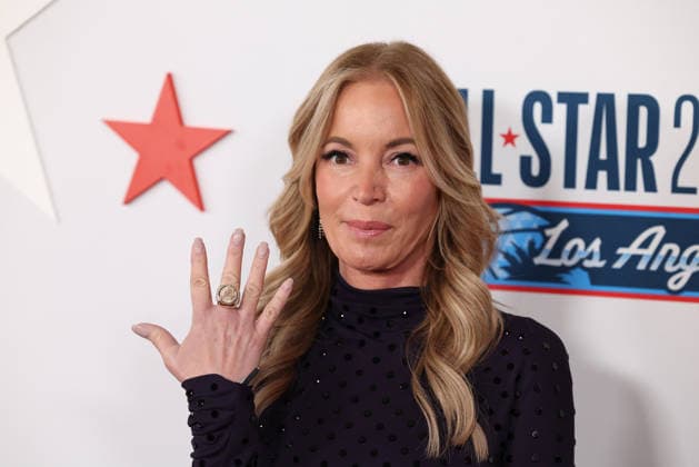 Los Angeles Clippers And Comcast NBCUniversal s NBA All-Star Legendary Tip-Off Celebration Jeanie Buss at the Los Angeles Clippers And Comcast NBCUniversal s National Basketball Association (NBA) All-Star Legendary Tip-Off Celebration held at the Los Angeles County Museum of Art (LACMA) on February 13, 2026 in Miracle Mile, Los Angeles, California, United States., Credit:Xavier Collin Avalon USA, Los Angeles  Copyright: xXavierxCollinx xAvalonx 1074818269