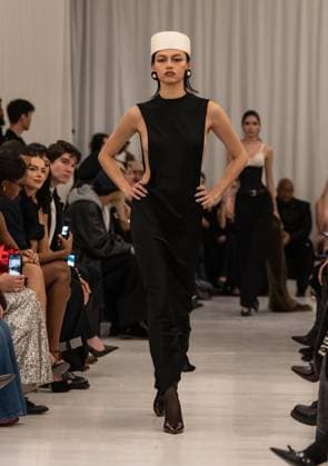 February 13, 2026, Bronx, New York, USA: Model walks runway for Christian Cowan fashion show during New York FW26 at 450 West 31st Street in New York, NY on February 13, 2026. Bronx USA - ZUMAr339 20260213_znp_r339_039 Copyright: xLevxRadinx