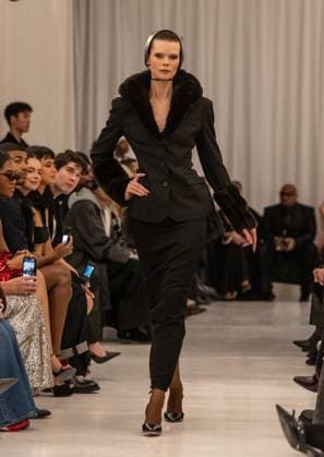 February 13, 2026, Bronx, New York, USA: Model walks runway for Christian Cowan fashion show during New York FW26 at 450 West 31st Street in New York, NY on February 13, 2026. Bronx USA - ZUMAr339 20260213_znp_r339_090 Copyright: xLevxRadinx