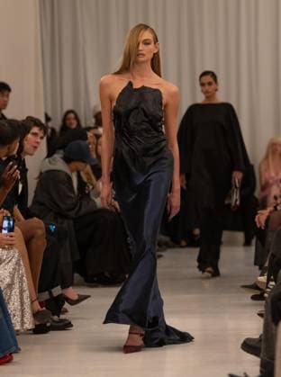 February 13, 2026, Bronx, New York, USA: Model walks runway for Christian Cowan fashion show during New York FW26 at 450 West 31st Street in New York, NY on February 13, 2026. Bronx USA - ZUMAr339 20260213_znp_r339_105 Copyright: xLevxRadinx
