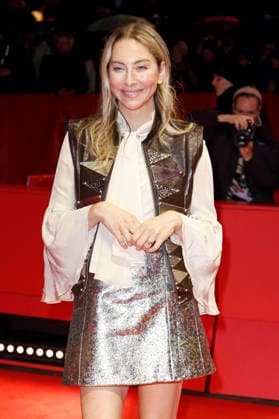 Este Haim at the photocall for the movie Sunny Dancer at the Berlinale 2026 76 Berlin International Film Festival on the Red Carpet of the Berlinale Palast Berlin, 13 02 2026 Foto:xC.xTamckex xFuturexImagex sunny_6202