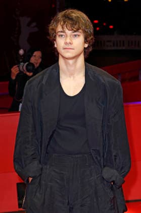 Conran Khan at the photocall for the movie Sunny Dancer at the Berlinale 2026 76 Berlin International Film Festival on the Red Carpet of the Berlinale Palast Berlin, 13 02 2026 Foto:xC.xTamckex xFuturexImagex sunny_6224