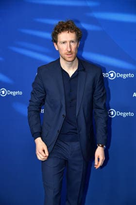 Louis Klamrothat the ARD BLUE HOUR reception at the 76th Berlin International Film Festival on 13 02 26