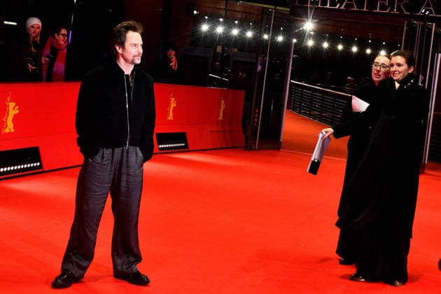 Berlin Germany 76th Berlinale Berlin International Film Festival Everybody Digs Bill Evans Red Carpet at the 76th Berlinale International Film Festival Gore Verbinski, Zazie Beetz, Haley Lu Richardson, Sam Rockwell, Michael Pena and Asim Chaudhry Thomas Bohlen Starface 2026 02 13 453036 2026 02 13 Berlin Germany  Copyright: xThomasxBohlenx STAR_453036_073
