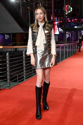 Este Haim at the photocall for the movie Sunny Dancer at the Berlinale 2026 76 Berlin International Film Festival on the Red Carpet of the Berlinale Palast Berlin, 13 02 2026 Foto:xN.xKubelkax xFuturexImagex sunny_6241